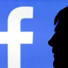 بريطاني ينتحر في "بث مباشر".. وانتقادات لاذعة تطال "فيسبوك"
