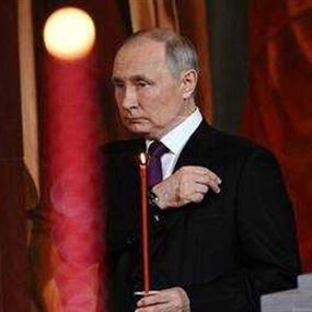 بوتين يصلي