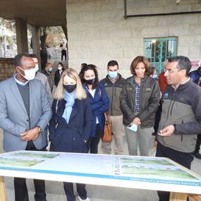 سفيرة ايطاليا تطلق "بيت الزعتر والخزامى" في محمية أزر الشوف