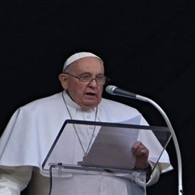 البابا فرنسيس يدعو الى "وصول آمن" للمساعدات الى سكان غزة
